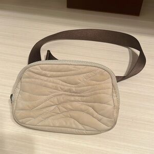 Lululemon fanny pack